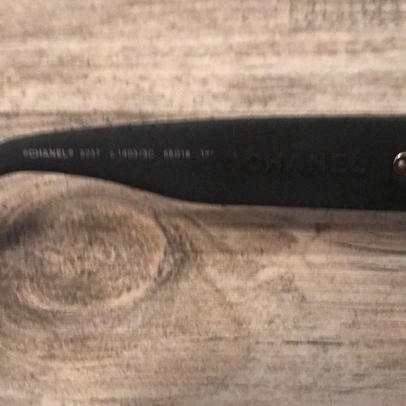 Authentic Chanel Tweed Glasses - Picture 4 of 4